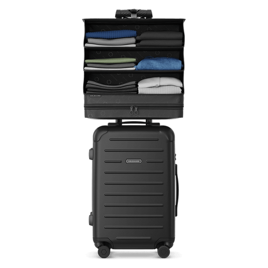 Black Carry-On Closet Lite, size Medium