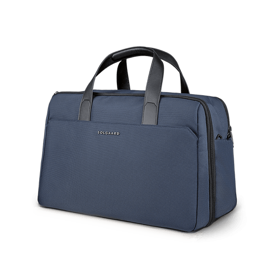 Voyager travel bag in blue color